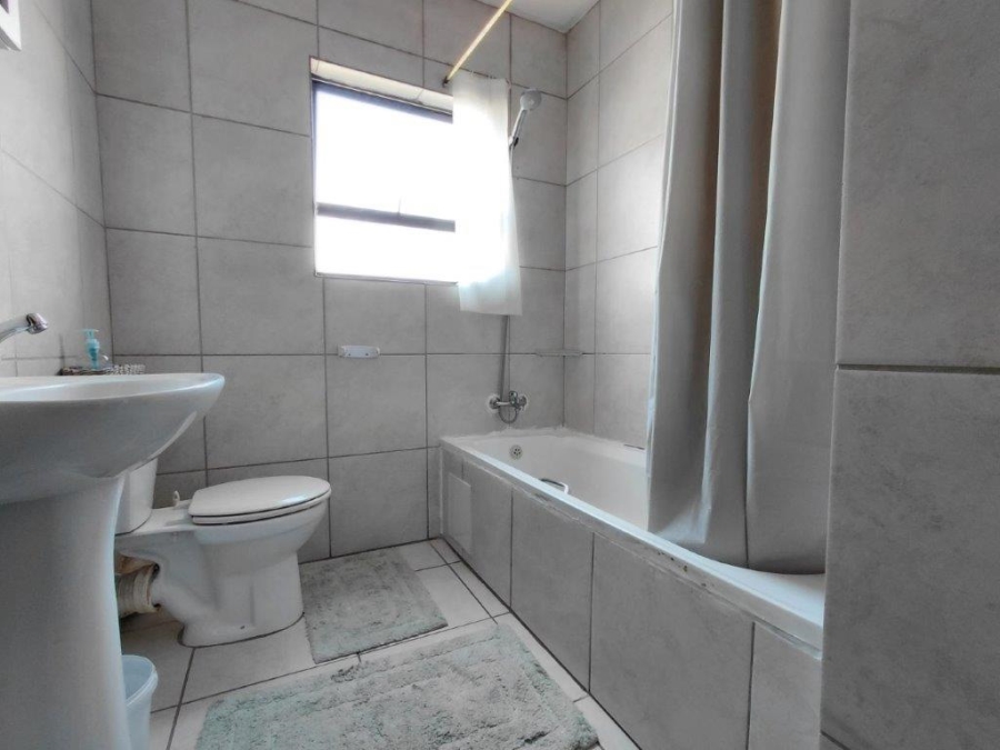 2 Bedroom Property for Sale in Parkrand Gauteng