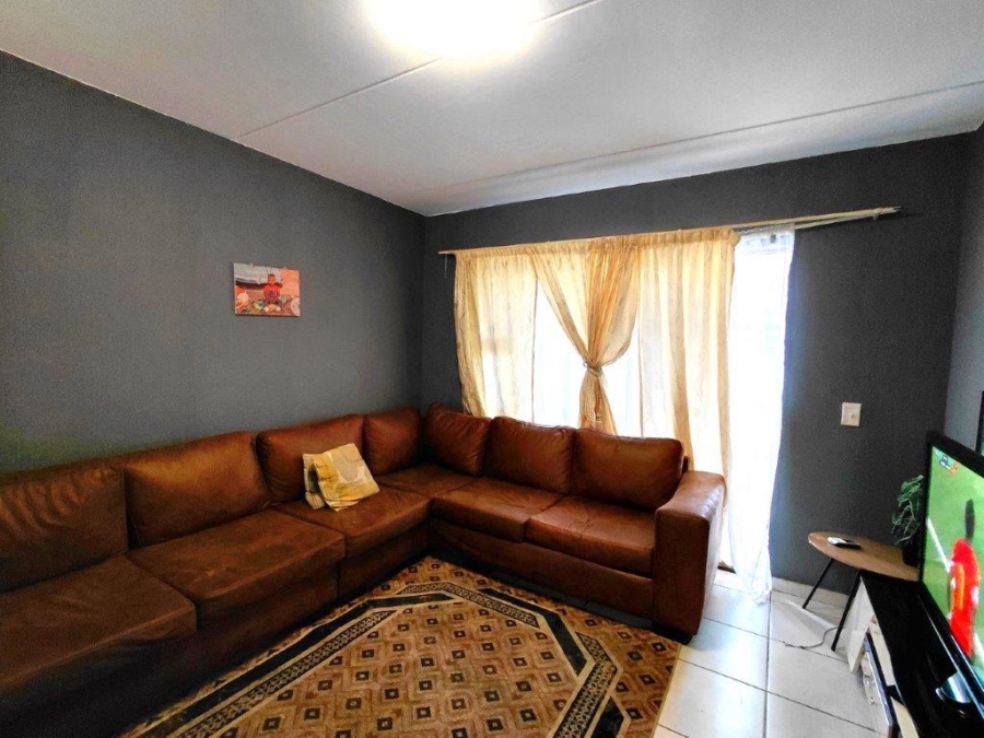 2 Bedroom Property for Sale in Parkrand Gauteng