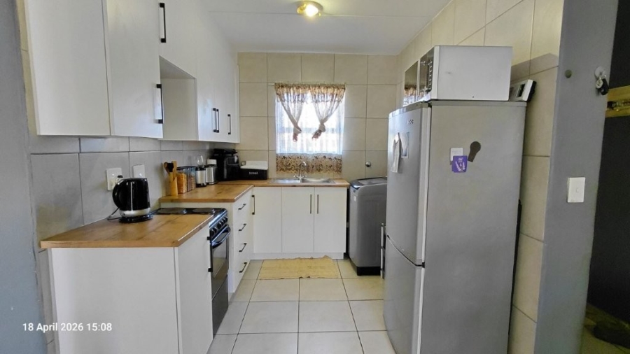 2 Bedroom Property for Sale in Parkrand Gauteng