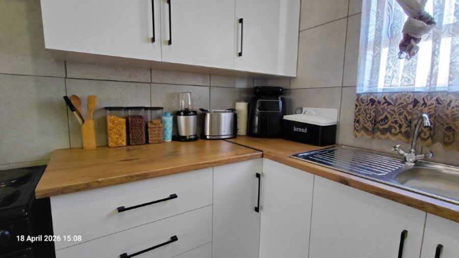 2 Bedroom Property for Sale in Parkrand Gauteng