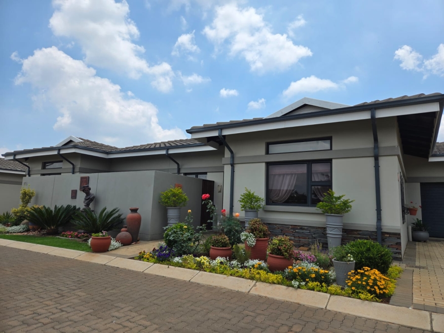 2 Bedroom Property for Sale in Eastlands Mature Lifestyle Estate Gauteng