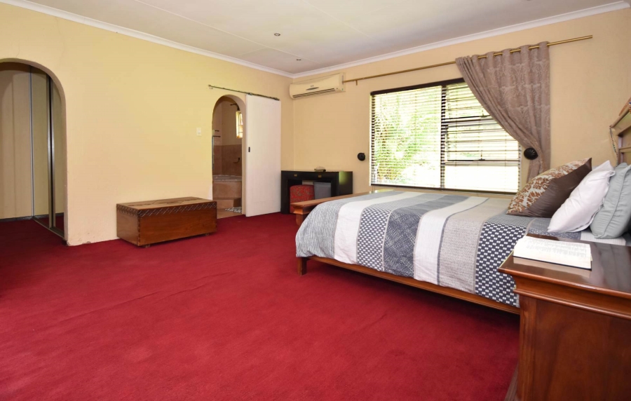 4 Bedroom Property for Sale in Bromhof Gauteng