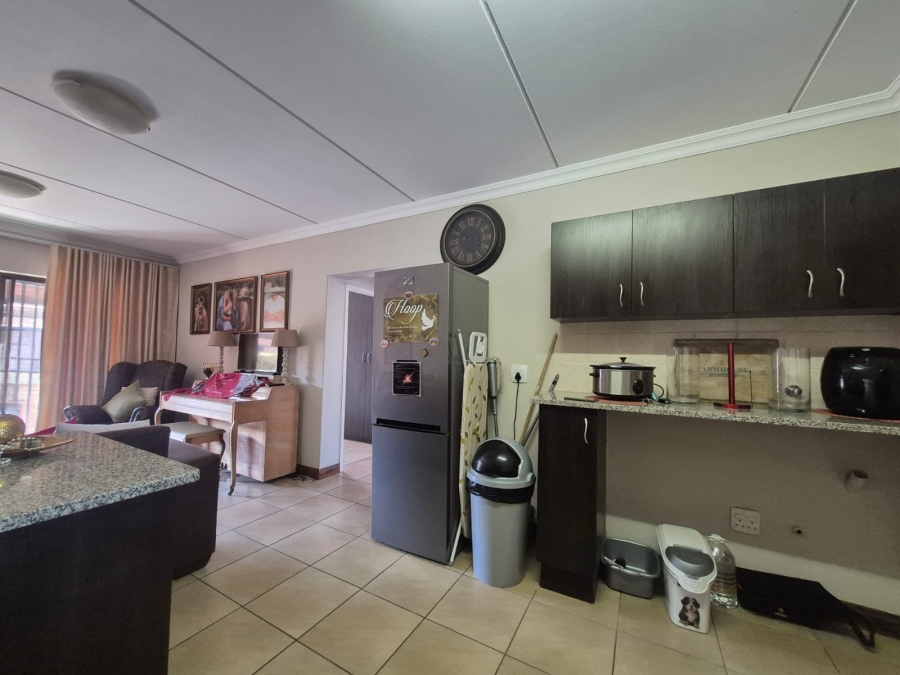2 Bedroom Property for Sale in Golf Park Gauteng