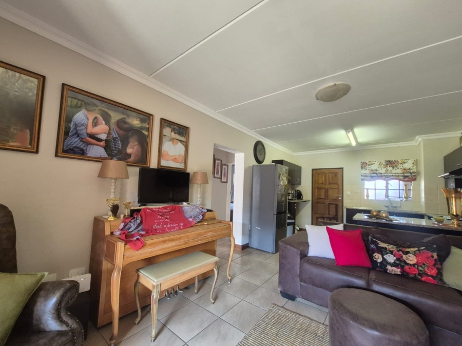 2 Bedroom Property for Sale in Golf Park Gauteng