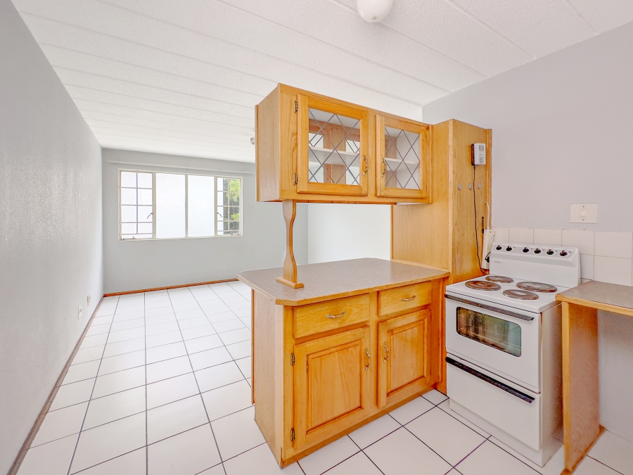 2 Bedroom Property for Sale in Groenkloof Gauteng