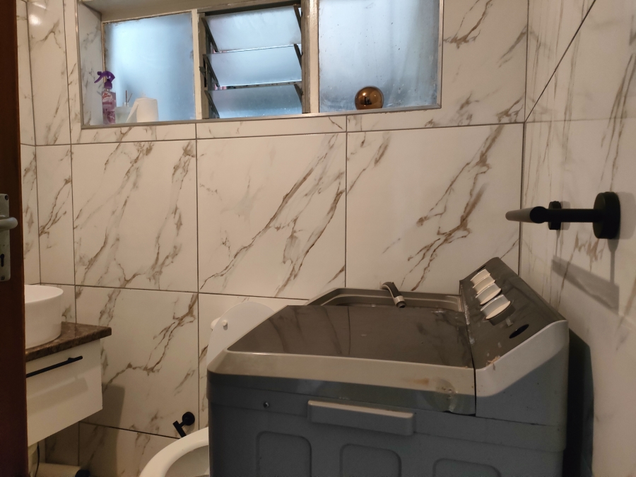 2 Bedroom Property for Sale in Silverton Gauteng