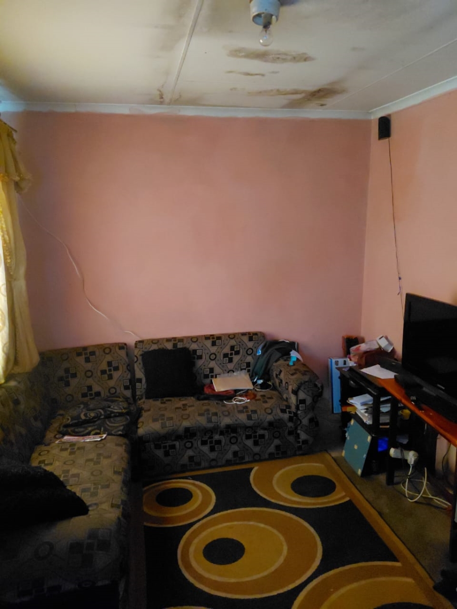 6 Bedroom Property for Sale in Ivory Park Gauteng