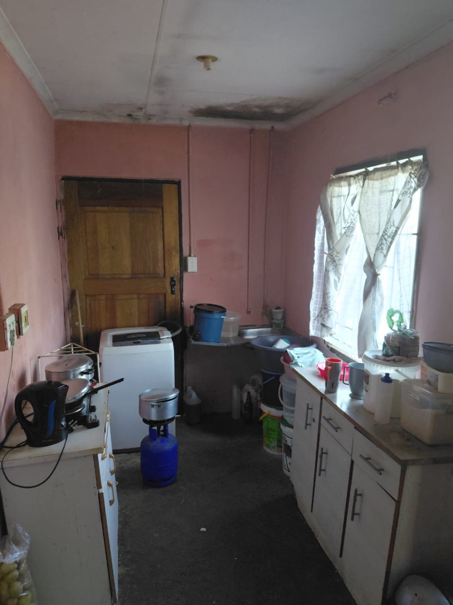 6 Bedroom Property for Sale in Ivory Park Gauteng