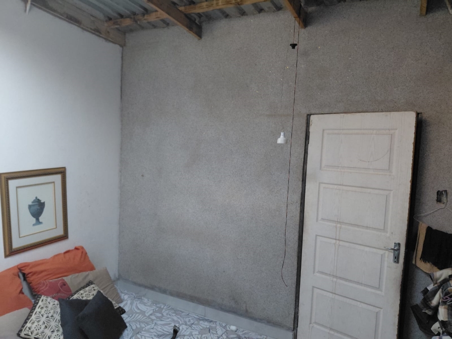 6 Bedroom Property for Sale in Ivory Park Gauteng