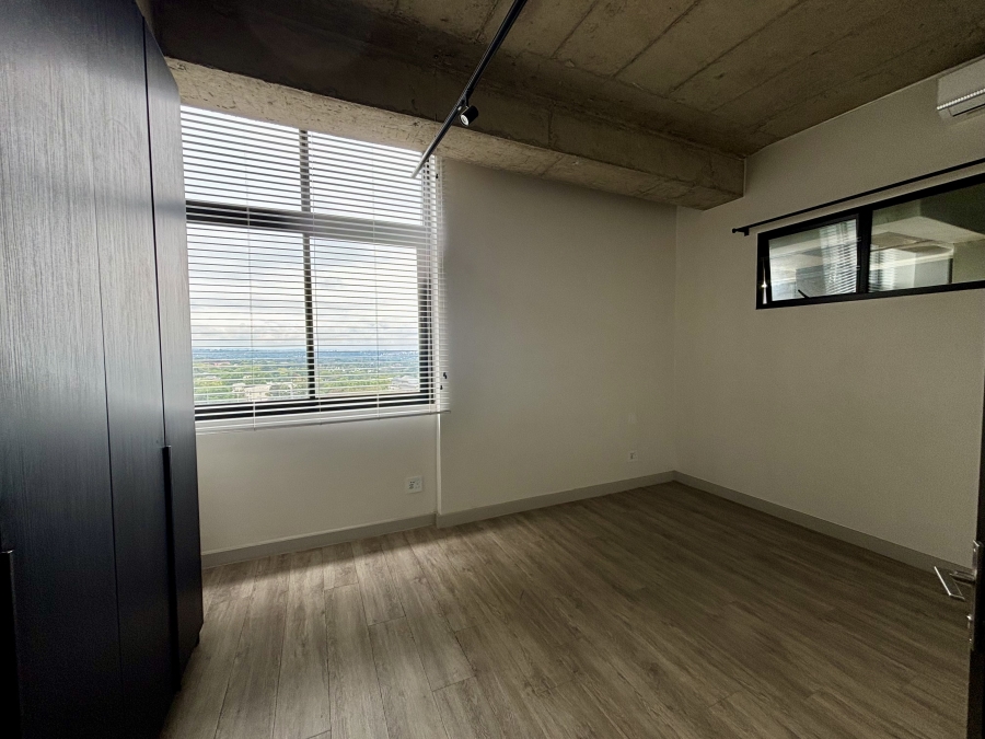 1 Bedroom Property for Sale in Sandton Central Gauteng