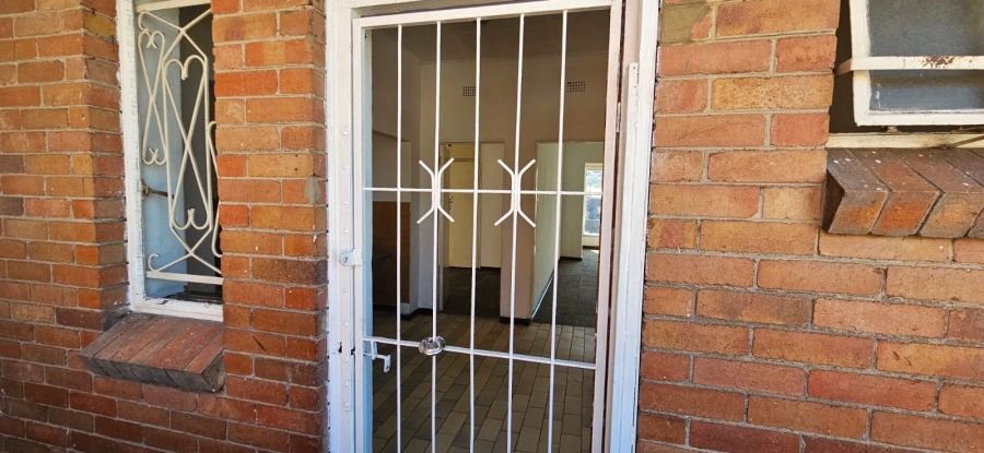 To Let 2 Bedroom Property for Rent in Turffontein Gauteng