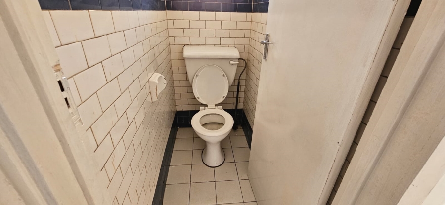 To Let 2 Bedroom Property for Rent in Turffontein Gauteng