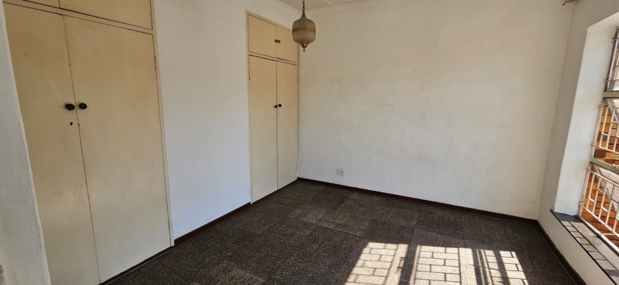 To Let 2 Bedroom Property for Rent in Turffontein Gauteng