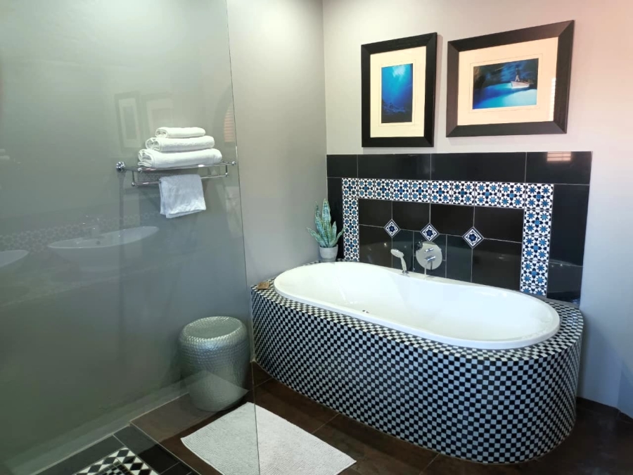 To Let 1 Bedroom Property for Rent in Zwartkop Gauteng