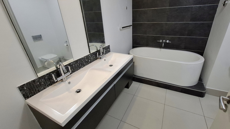 To Let 2 Bedroom Property for Rent in Morningside Gauteng