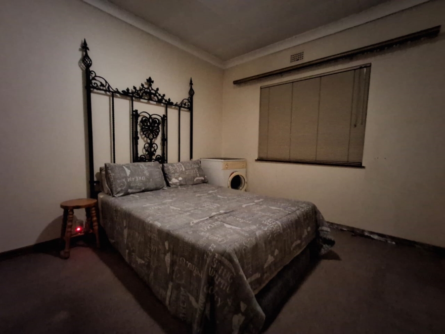 3 Bedroom Property for Sale in Tileba Gauteng