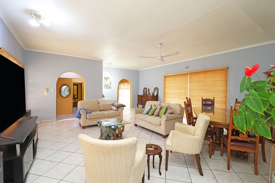 3 Bedroom Property for Sale in Helikonpark Gauteng