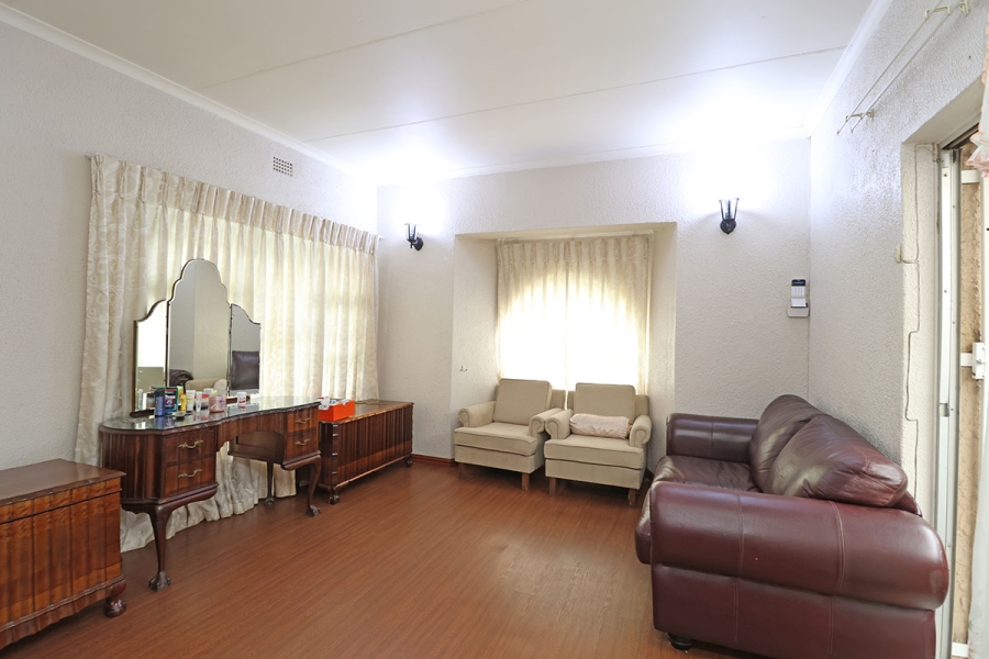 3 Bedroom Property for Sale in Helikonpark Gauteng