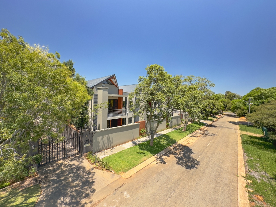 2 Bedroom Property for Sale in Menlo Park Gauteng