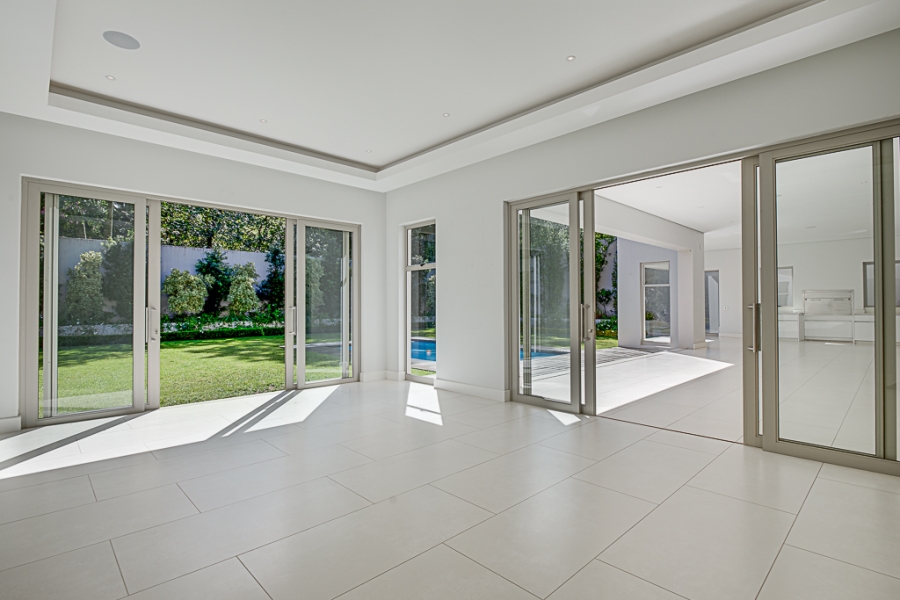 5 Bedroom Property for Sale in Hyde Park Gauteng