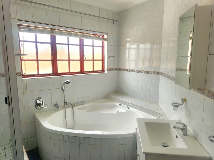 3 Bedroom Property for Sale in Centurion Golf Estate Gauteng