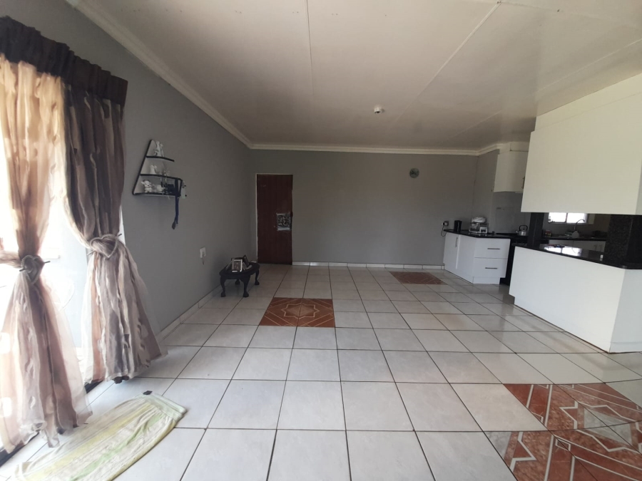 2 Bedroom Property for Sale in Helderstrome AH Gauteng