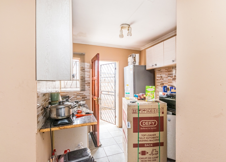 2 Bedroom Property for Sale in Bram Fischerville Gauteng