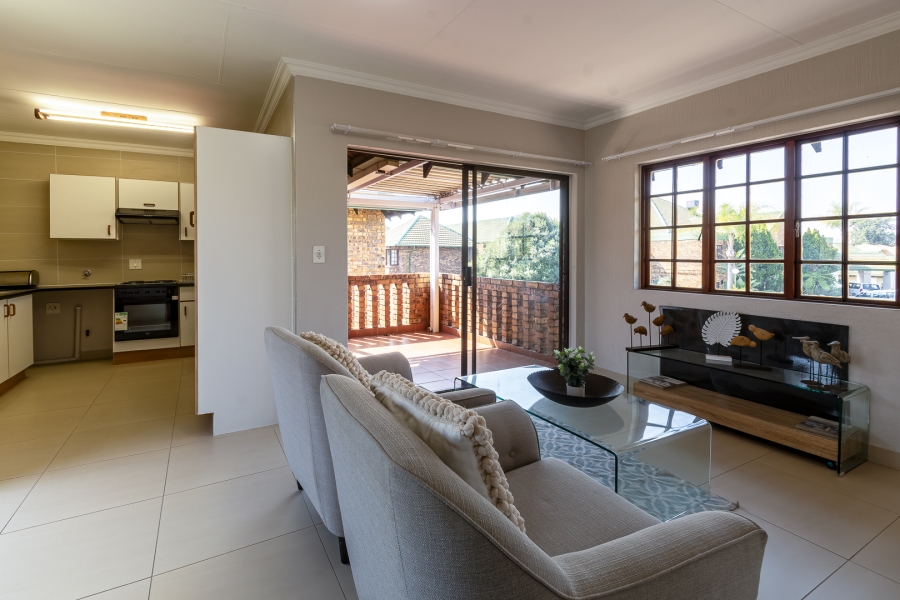 1 Bedroom Property for Sale in Die Wilgers Gauteng