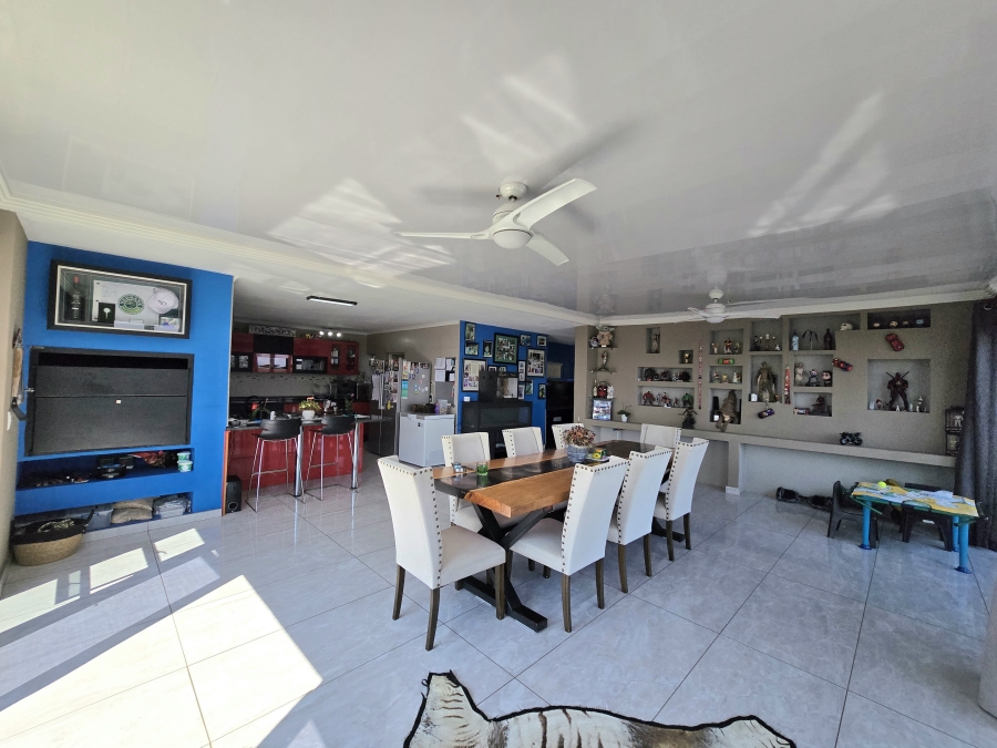 4 Bedroom Property for Sale in Sable Hills Gauteng