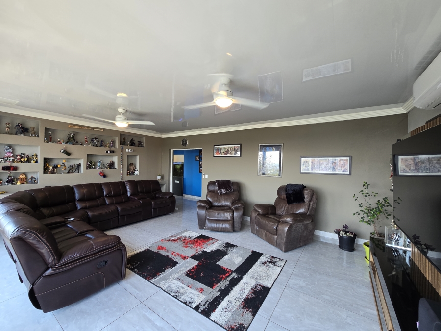 4 Bedroom Property for Sale in Sable Hills Gauteng