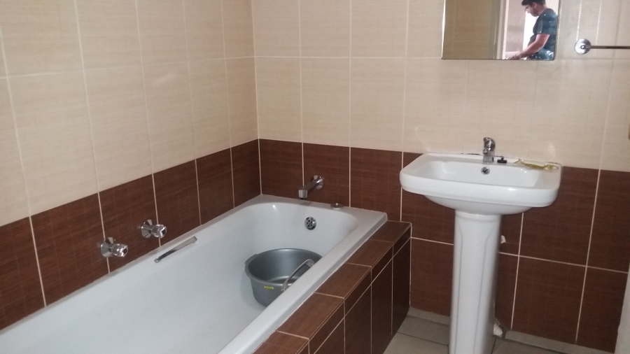To Let 2 Bedroom Property for Rent in Winchester Hills Gauteng