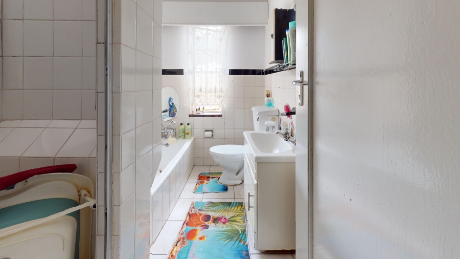 5 Bedroom Property for Sale in Primrose Gauteng