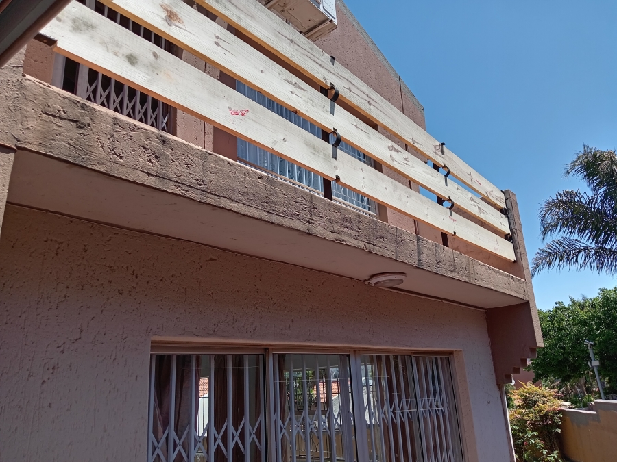 To Let 3 Bedroom Property for Rent in Suideroord Gauteng