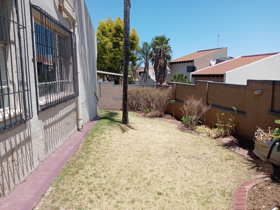 To Let 3 Bedroom Property for Rent in Suideroord Gauteng