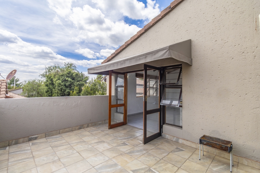 1 Bedroom Property for Sale in Paulshof Gauteng