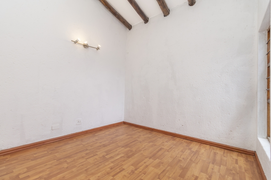 1 Bedroom Property for Sale in Paulshof Gauteng