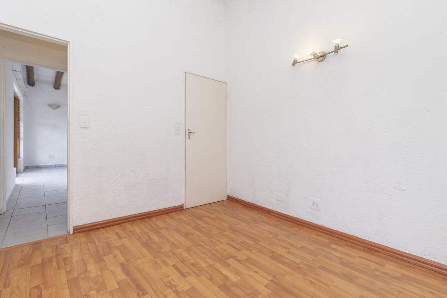 1 Bedroom Property for Sale in Paulshof Gauteng