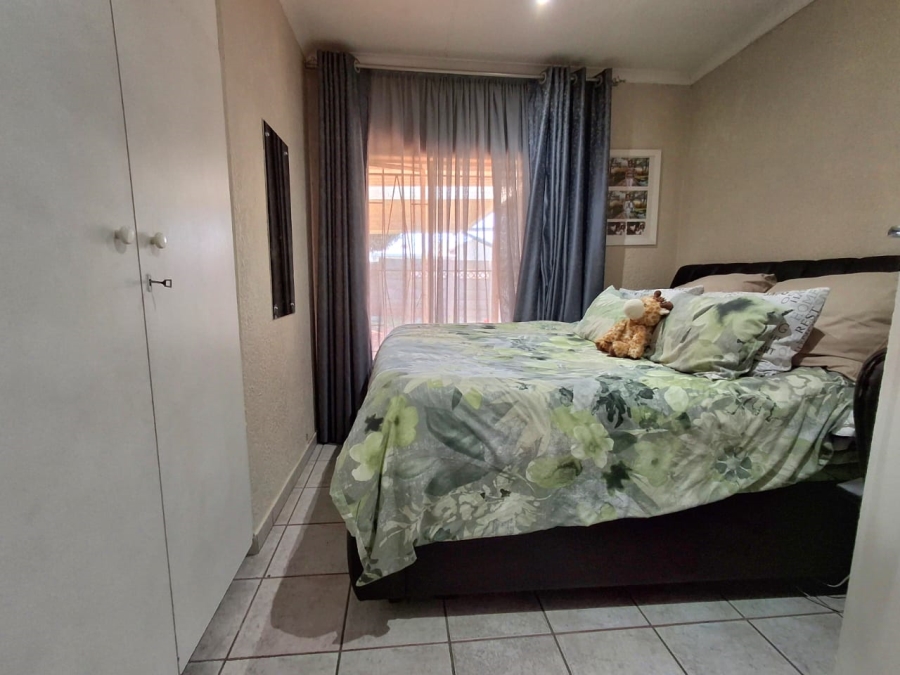 3 Bedroom Property for Sale in Ravenswood Gauteng
