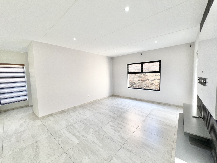 3 Bedroom Property for Sale in Carlswald Gauteng