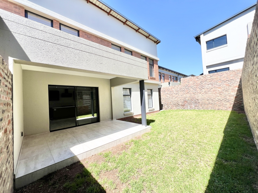 3 Bedroom Property for Sale in Carlswald Gauteng