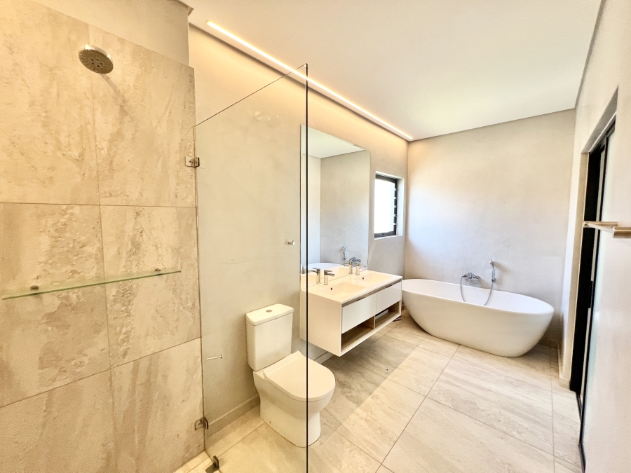 3 Bedroom Property for Sale in Carlswald Gauteng