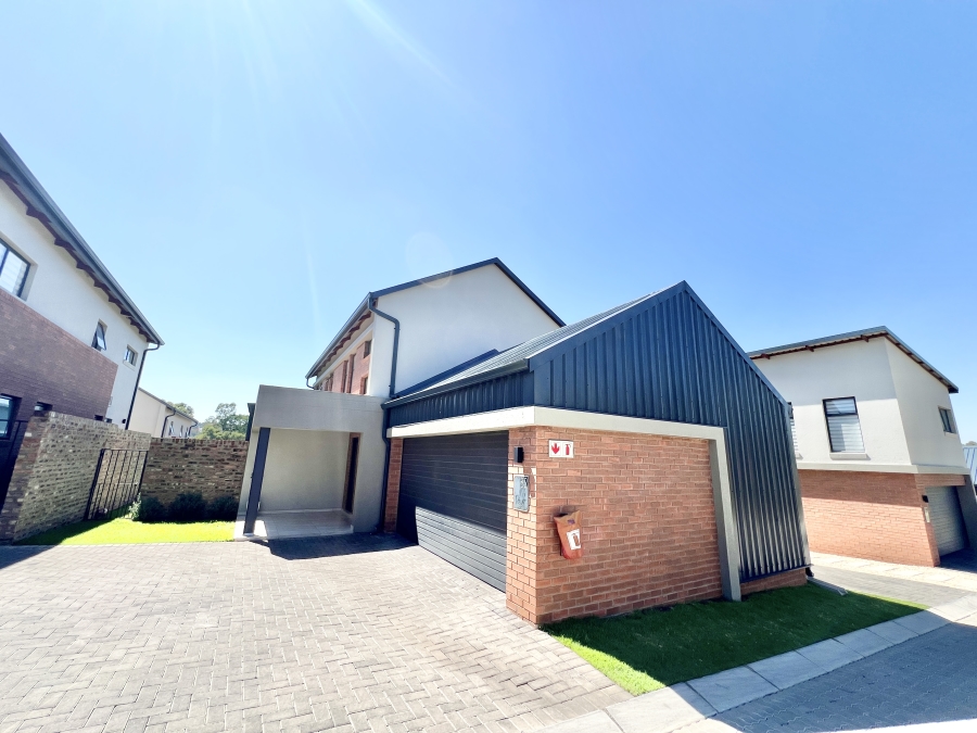 3 Bedroom Property for Sale in Carlswald Gauteng
