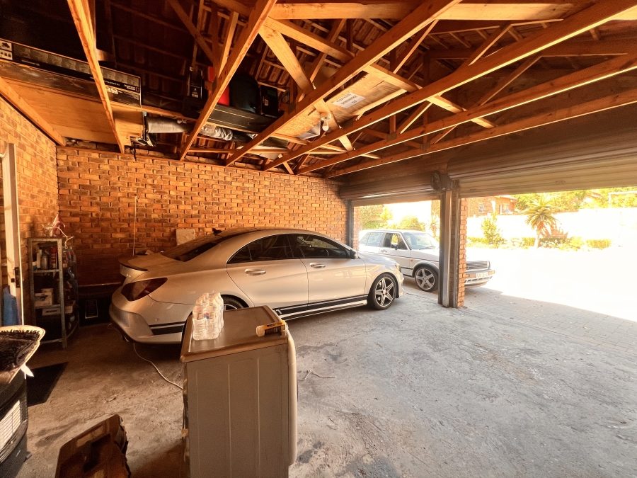 To Let 2 Bedroom Property for Rent in Kyalami Hills Gauteng