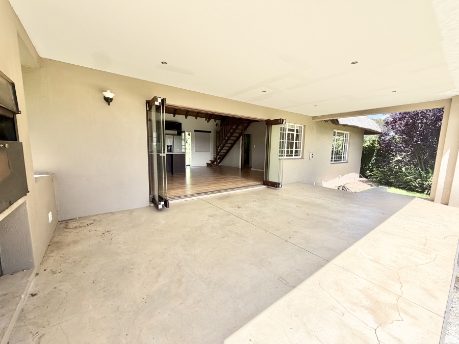 5 Bedroom Property for Sale in Glen Austin Gauteng