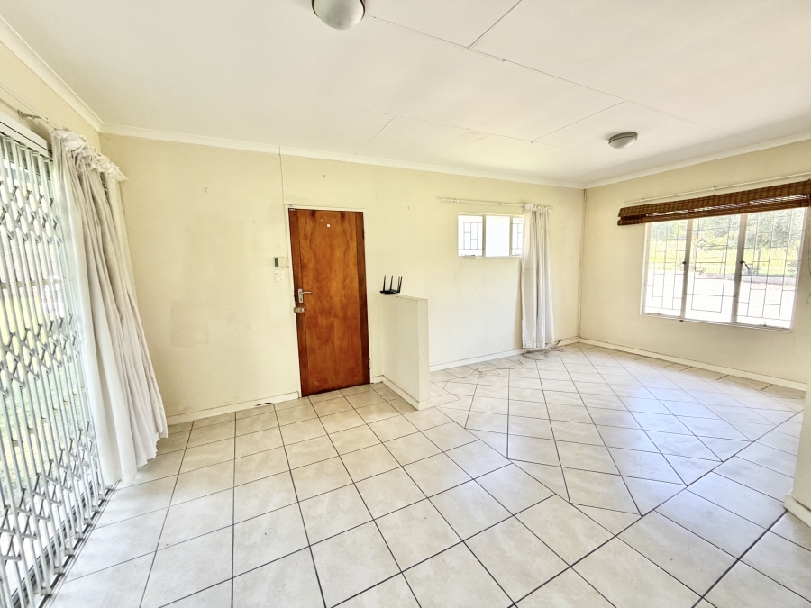 5 Bedroom Property for Sale in Glen Austin Gauteng
