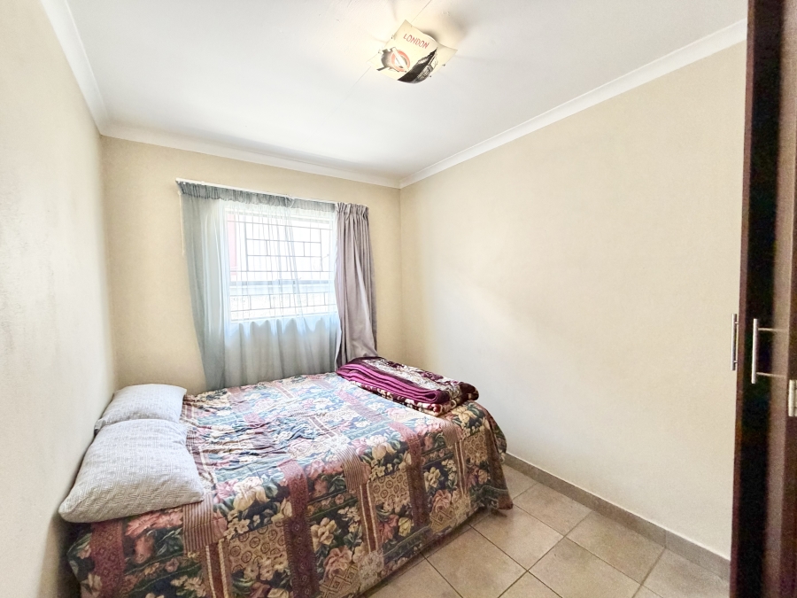 3 Bedroom Property for Sale in Kosmosdal Gauteng