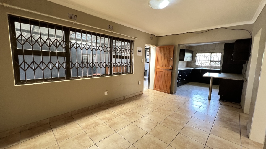 6 Bedroom Property for Sale in Krugersdorp West Gauteng