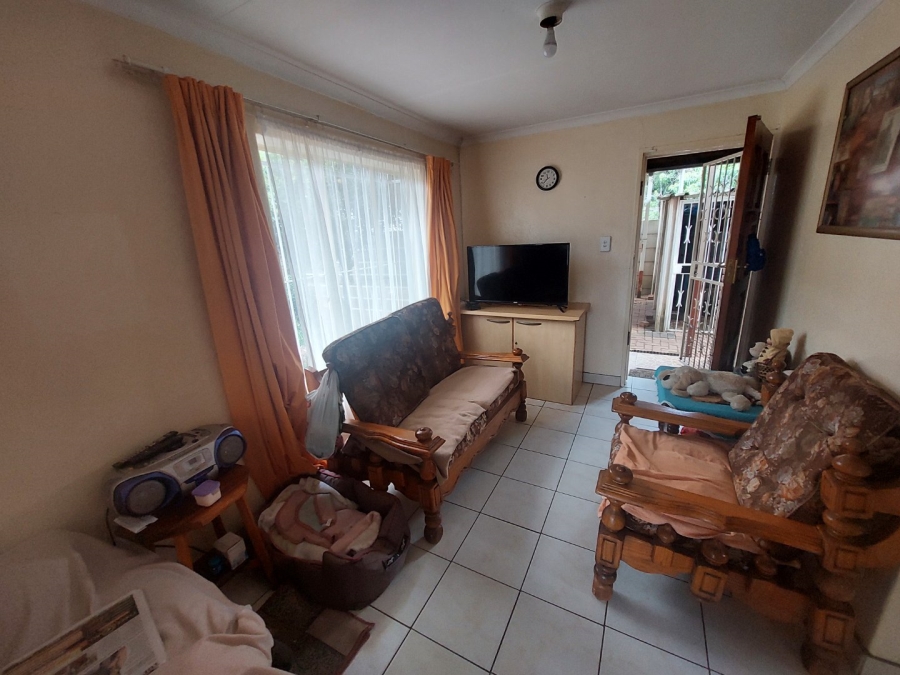 3 Bedroom Property for Sale in Helikonpark Gauteng