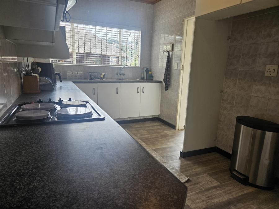 3 Bedroom Property for Sale in Kenmare Gauteng