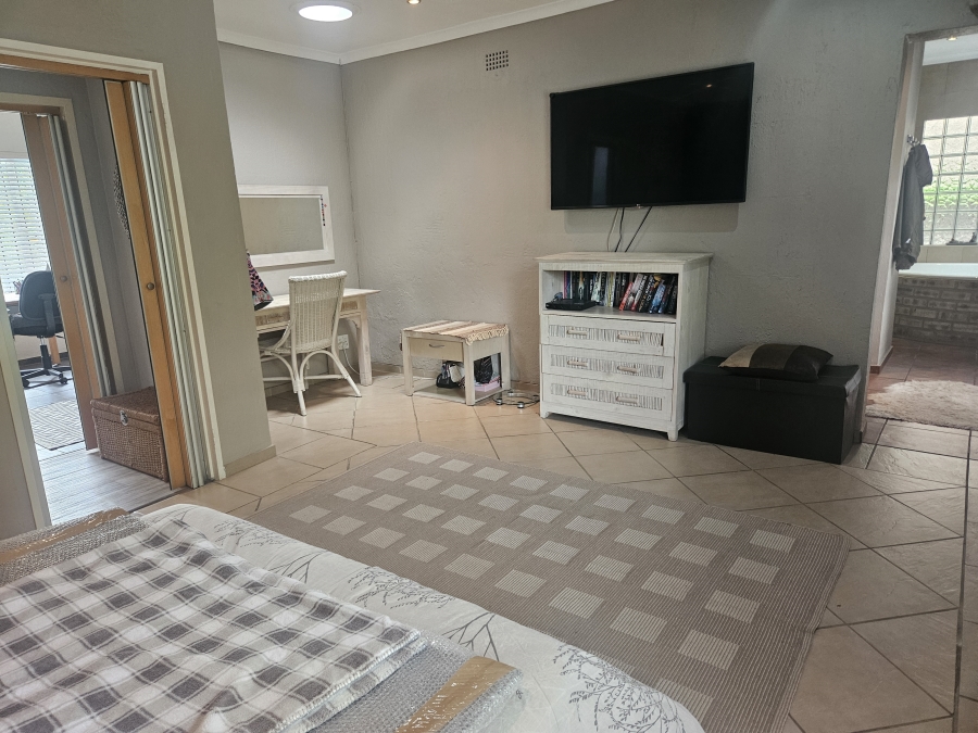 3 Bedroom Property for Sale in Kenmare Gauteng